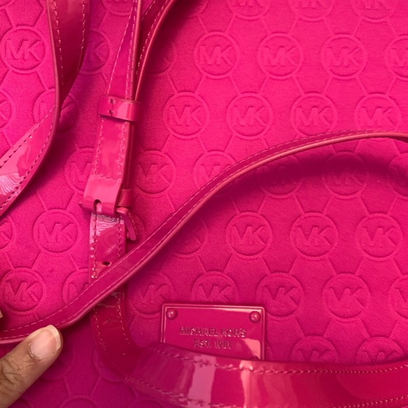 Michael Kors Tablet Case/Bag - Picture 6 of 6